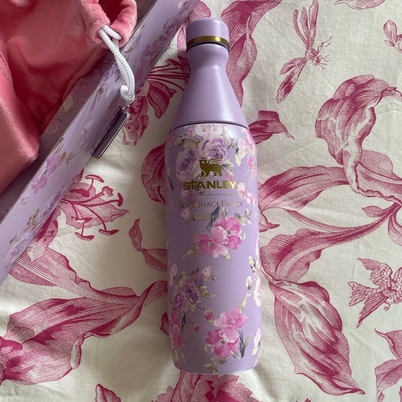 Stanley loveshackfancy water bottle bundle - Picture 5 of 5